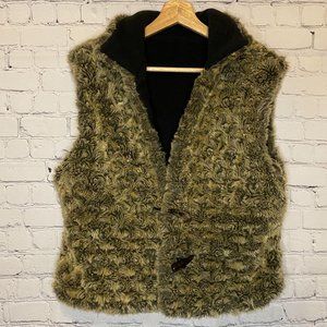 FJALL Reversible Faux Fur Wool Blend Vest
